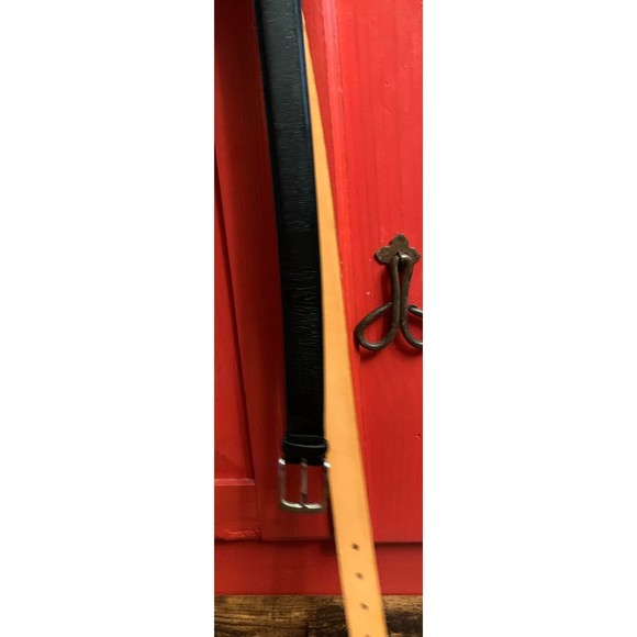 Martin Dingman Men's Black Leather Belt Excellent Used Condtion American Made 44 - Picture 3 of 4